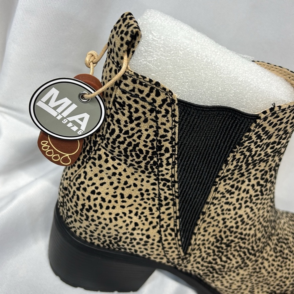 MIA Leopard Print Ankle Booties in Tan and Black - Picture 2 of 14